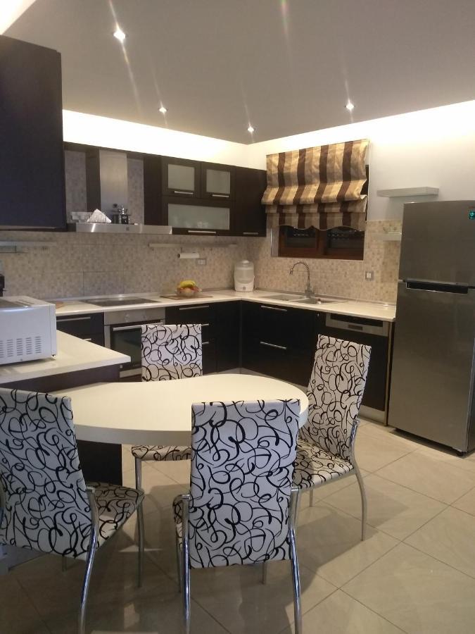 Maia Luxury Pool Villa 阿凡投 外观 照片
