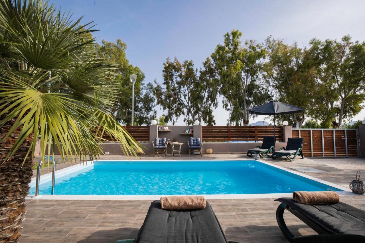 Maia Luxury Pool Villa 阿凡投 外观 照片